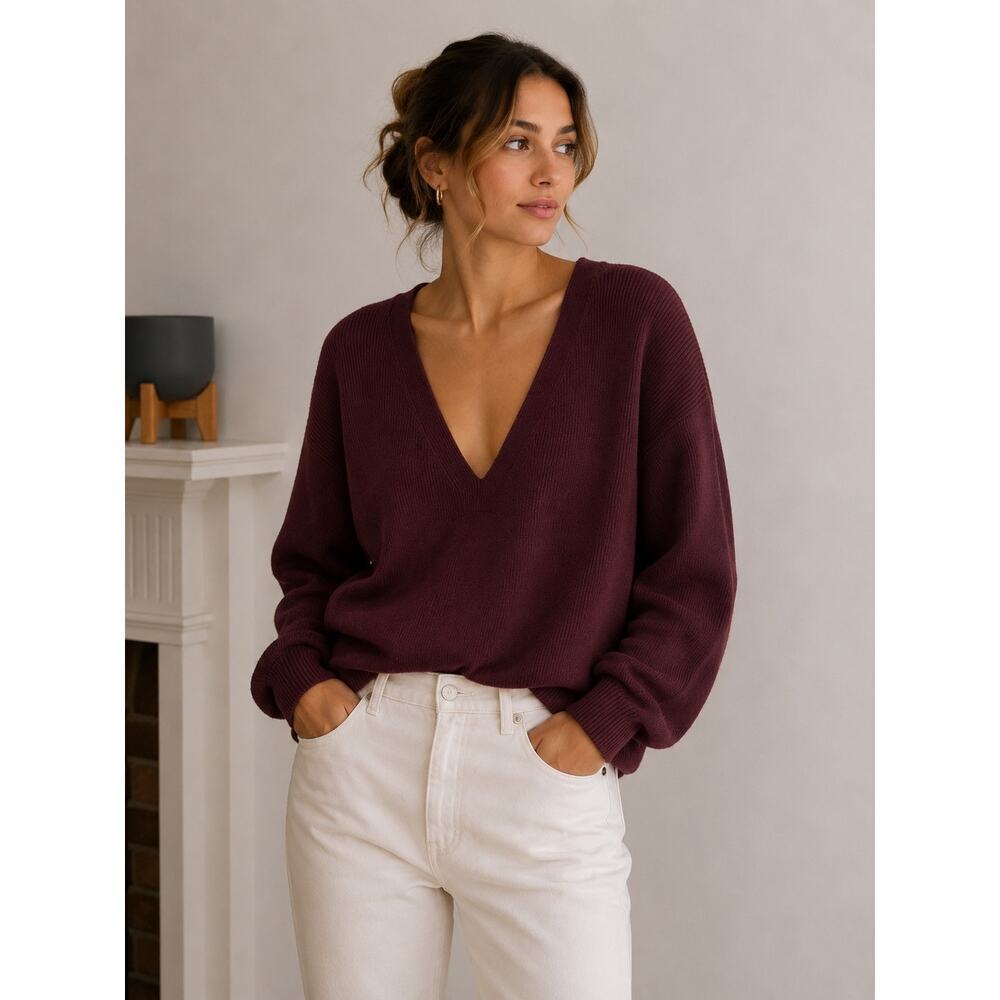 Dynamite Women’s Burgundy V Neck Knit Sweater Medium Oversized Soft Pullover